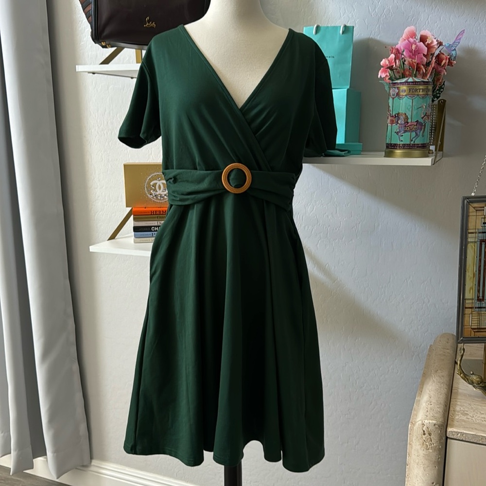 Beautiful hunter green ladies dress with easy side zipper